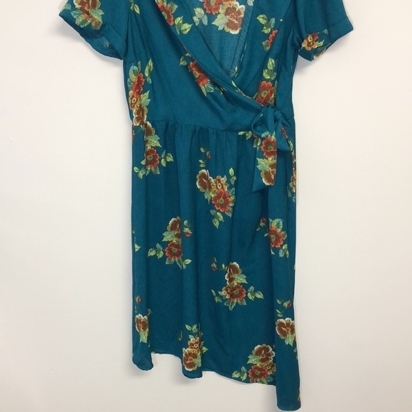 Superfoxx Asymmetrical Hem Floral Print Dress Teal‎ Medium - Picture 5 of 9